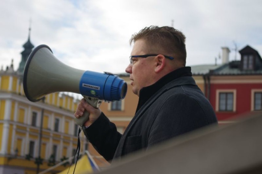 KOD Zamość: Manifestacja w obronie demokracji i Trybunału...