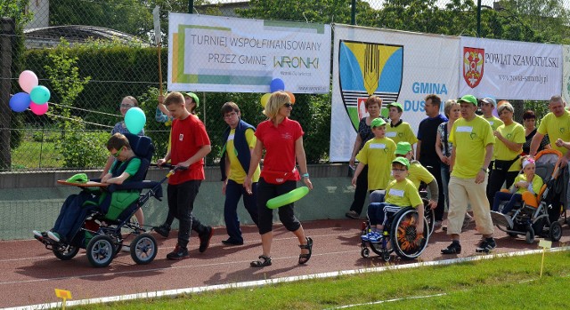 Powiatowe Igrzyska Dzieci i Młodzieży Niepełnosprawnej w Szamotułach odbyły się po raz piętnasty