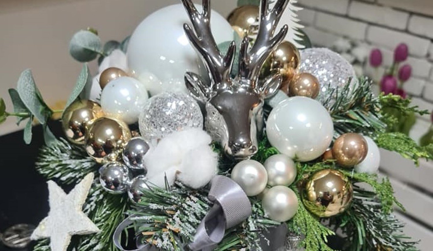 Boże Narodzenie 2020 w Tomaszowie Maz. Pięknie świąteczne stroiki w  wykonaniu tomaszowianki Marzeny Lasoty [ZDJĘCIA] | Tomaszów Mazowiecki  Nasze Miasto