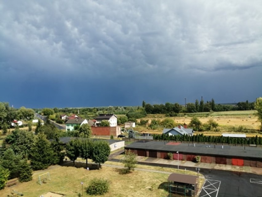 Burza przeszła nad Zduńską Wolą. Krótko, ale intensywnie