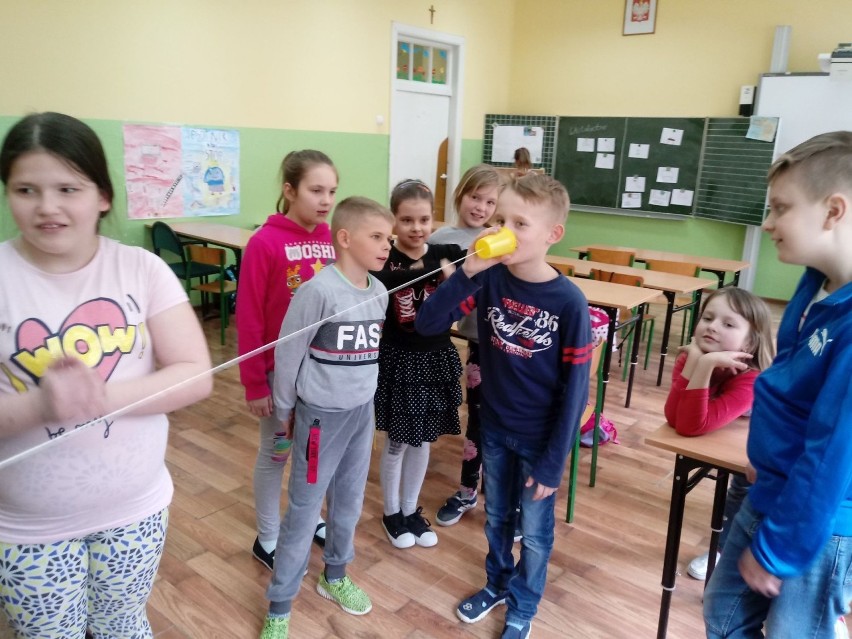 MegaMisja w Szkole Podstawowej nr 2 w Lipnie zakończona. Dzieci już z dyplomami
