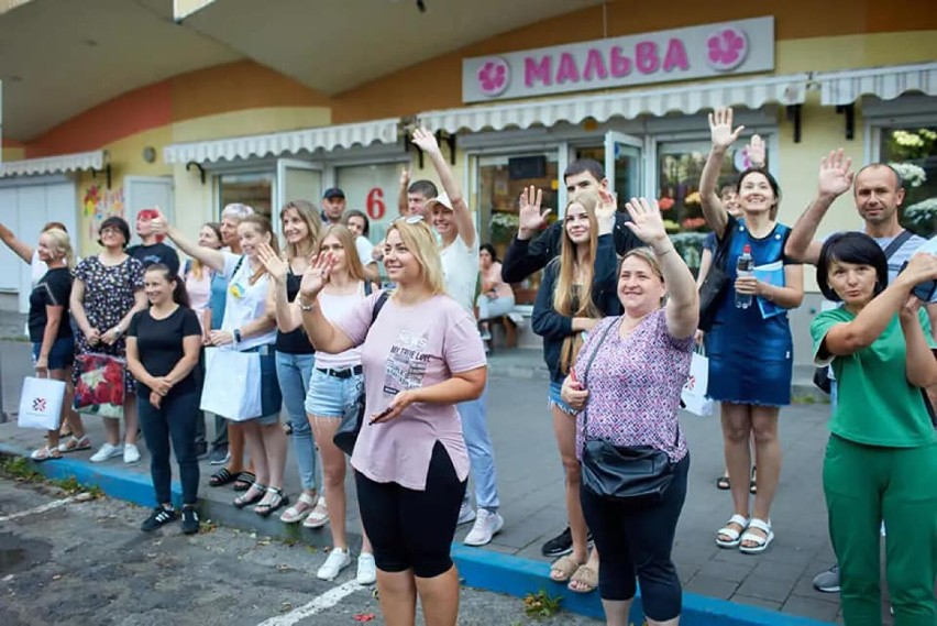 Wyjazdy do Polski odbędą się w dwóch turach.