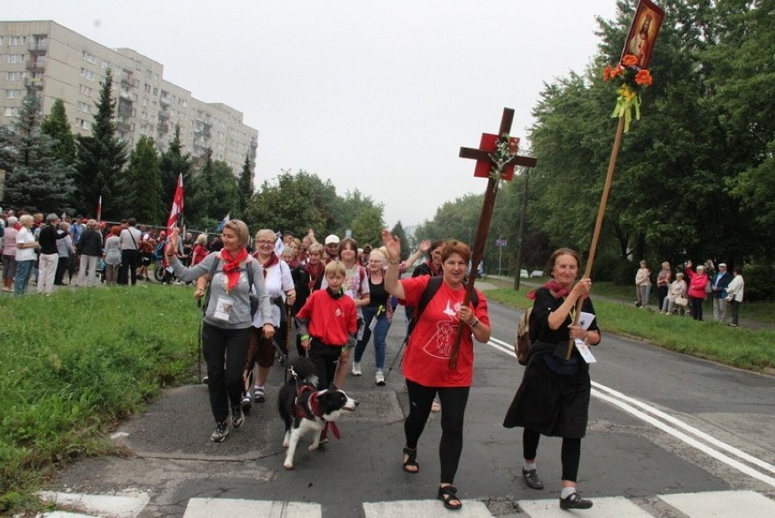 Sosnowiecka Piesza Pielgrzymka 2022 wyruszyła z Będzina na...