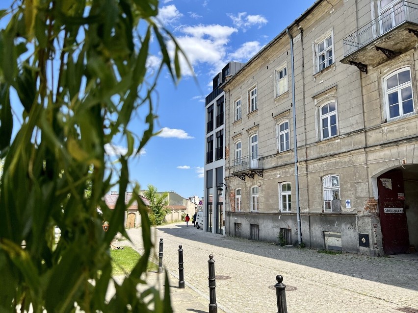 Avatary Miasta wjechały z pompą... A majowego otwarcia nie było. Dlaczego? I co z nimi dalej będzie?