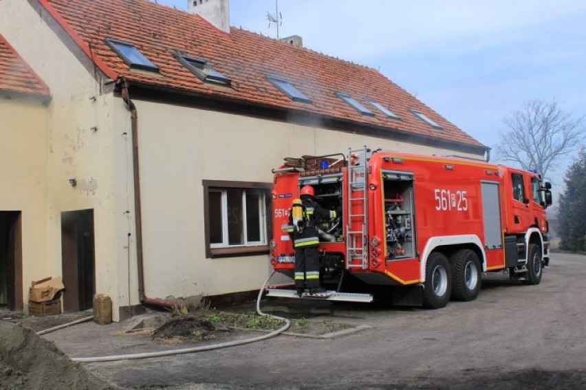 Gasili pożar w Domu Pomocy Społecznej w Broniszewicach