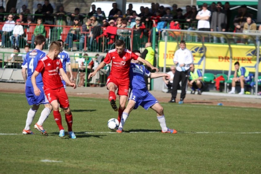 Drutex-Bytovia - Górnik Wałbrzych 2-1. Zespół Pawła Janasa zdobył komplet punktów na własnym terenie