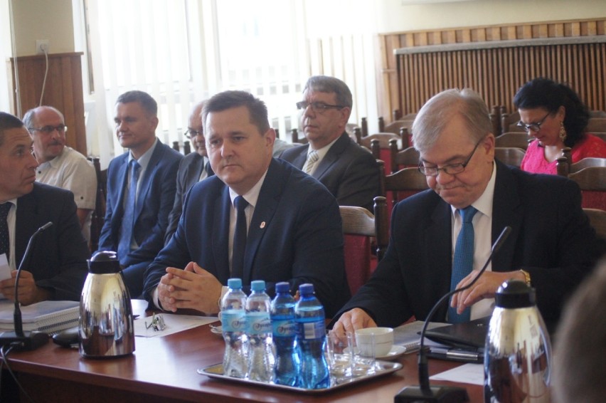 Sesja rady miasta Radomska [30 czerwca 2016]