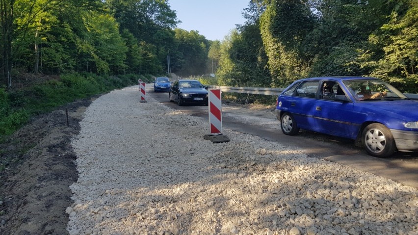 Przebudowa fragmentu drogi powiatowej między Bochnią a...