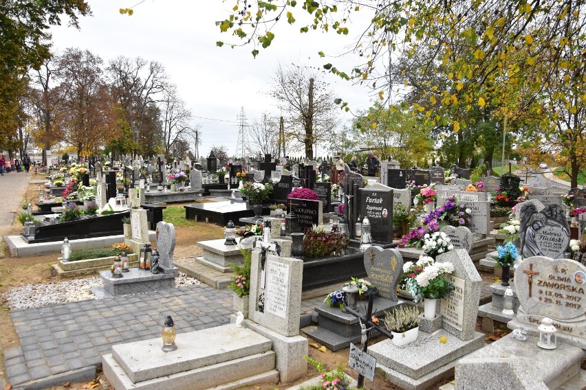 Tak wygląda cmentarz w Łabiszynie.