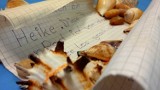 Pracownice gdyńskiej biblioteki znalazły na plaży list w butelce, napisany przez dziewczynkę z Niemiec