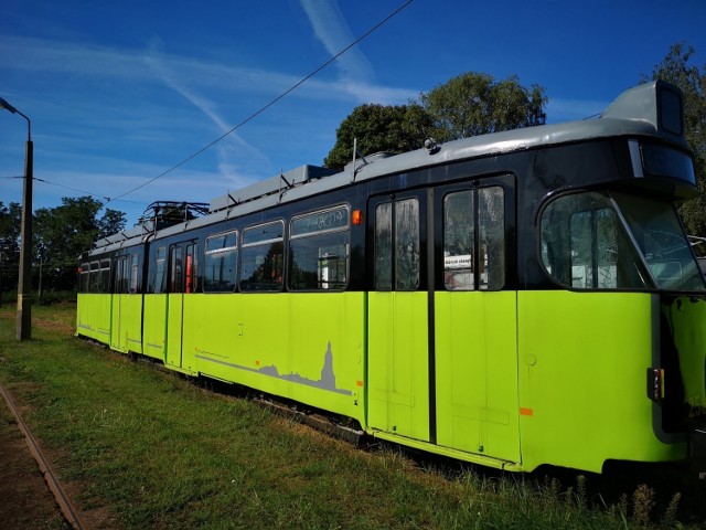 Helmutem znowu będzie można się przejechać na trasie linii numer 1, czyli z Silwany na Wieprzyce i odwrotnie. Pojawią tam się w godzinach od 6.00 do 9.00 oraz od 13.00 do 16.00 w ramach obowiązującego rozkładu jazdy.