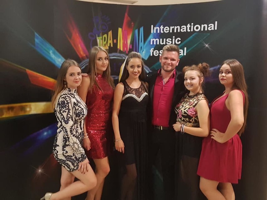 Sukces wokalistów kaliskiego studia Piano Song w Macedonii