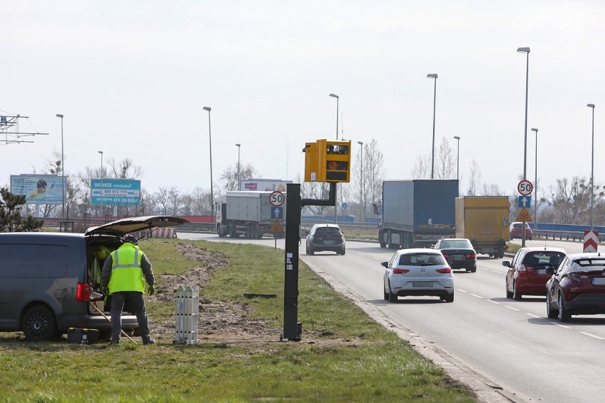 Jest już fotoradar na Basenie Górniczym. Wkrótce zacznie działać             