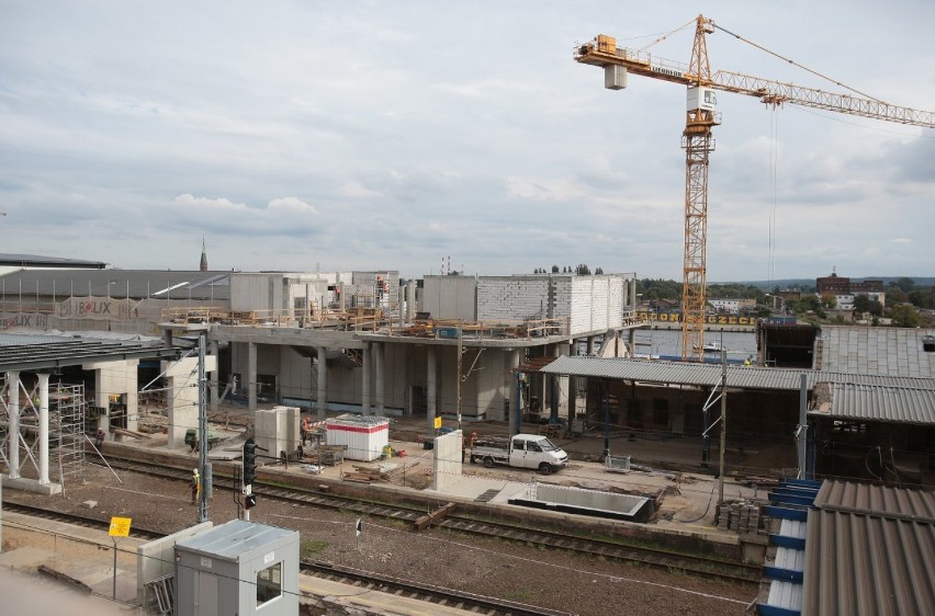 Przebudowa dworca PKP w Szczecinie. Jak teraz wygląda? [wideo]