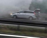 Pożar samochodu na S3. Peugeot spłonął doszczętnie [ZDJĘCIA CZYTELNIKA]