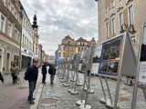 Dzięki pieniądzom unijnym Opole wypiękniało. Pokazuje to wystawa archiwalnych zdjęć