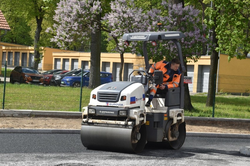Jak jeździć, gdy leją asfalt na ważniejszej ulicy w Gorzowie?
