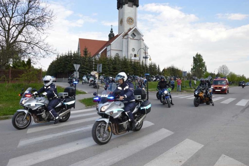 Motocykliści zaczęli sezon w Starachowicach. Przy ogromnej frekwencji