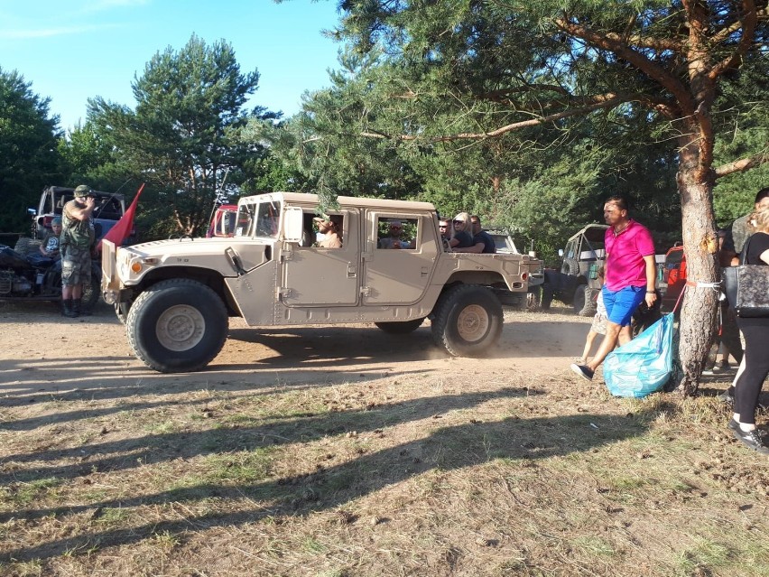 XIV  Zlot Pojazdów Militarnych w Lipianach [ZDJĘCIA]