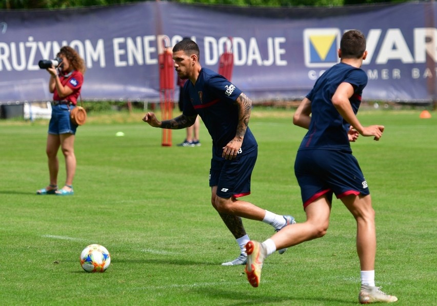 Pierwszy trening na boisku Pogoni Szczecin