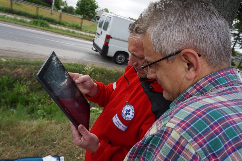 Nauka pierwszej pomocy, zamiast mandatu. Nietypowa akcja policji. Przyjmie się w Warszawie?