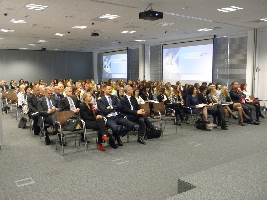 Konferencja w Puławach. Kobiety wobec wyboru zawodu - nadzieje, obawy, możliwości 