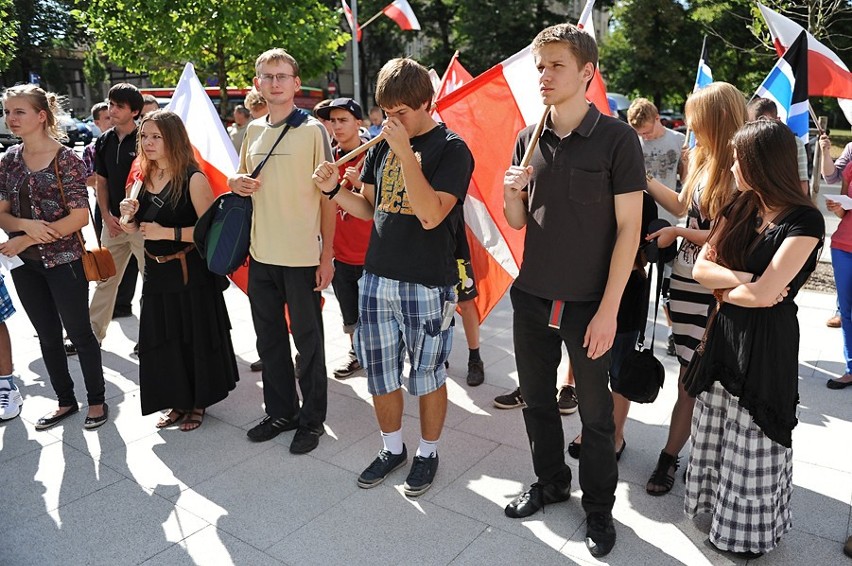 Poznaniacy bronią prawa do manifestacji [WIDEO, ZDJĘCIA]