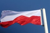 Galeria Libero rozda 2000 biało - czerwonych flag