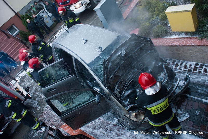 PSP Chojnice: Pożar samochodu w Chojnicach [ZDJĘCIA]