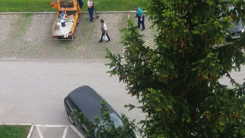 W Kielcach niepełnoprawny walczy ze spółdzielnią mieszkaniową o miejsce parkingowe w osiedlu Na Stoku 79