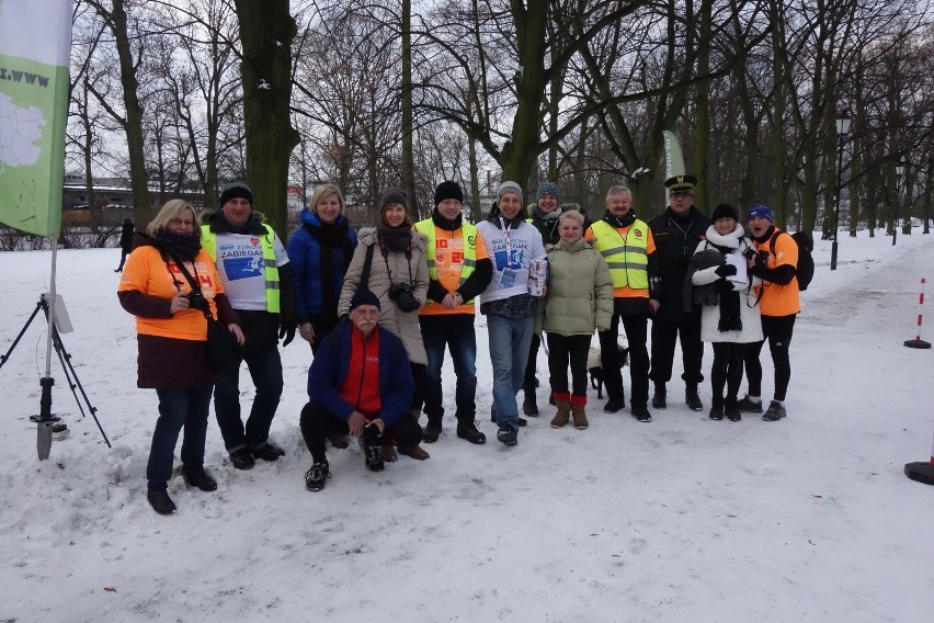 Biegacze wspierają WOŚP. 9 stycznia 2016 r. w Parku...
