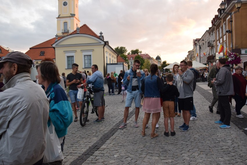 Koncert Kayah i Transoriental Orchestra w Białymstoku. Zobacz, jak bawili się mieszkańcy (zdjęcia)