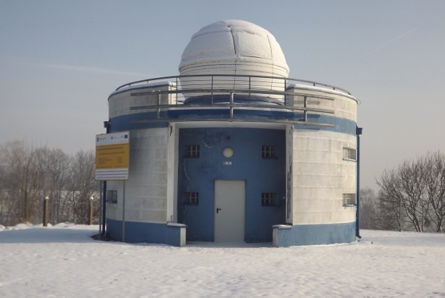 Astrobaza przy Zespole Szkół nr 1 w Golubiu-Dobrzyniu ma około 10 lat. Aktualnie znajduje się w złym stanie, nie nadaje się do użytku i potrzebuje kolejnego remontu