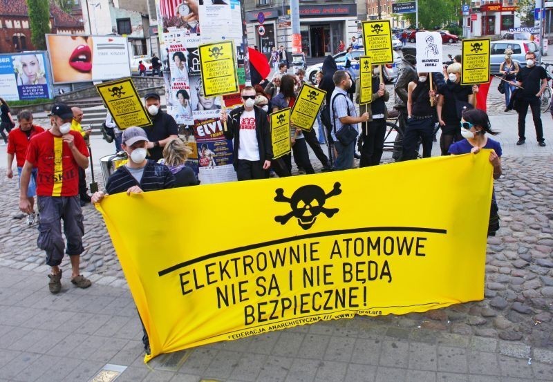 Protest w Poznaniu: Nie chcemy drugiego Czarnobyla [ZDJĘCIA, WIDEO]