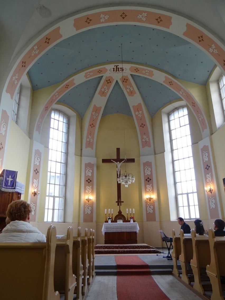 Gmina Wieluń kupuje kościół i plebanię od ewangelików za 1 mln zł. Niszczejące obiekty sakralne docelowo zagospodaruje muzeum 