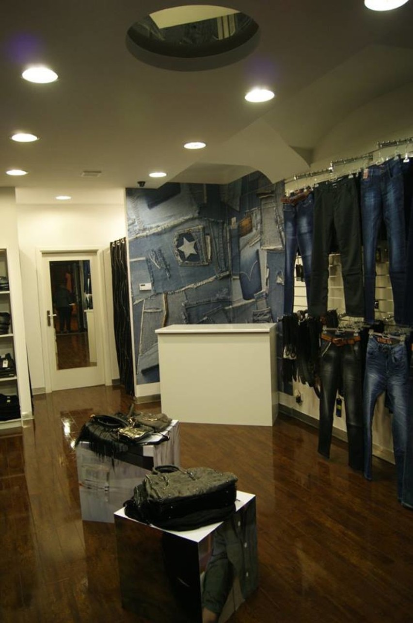 Nowy sklep Blue Jeans w Galerii Victoria w Wałbrzychu