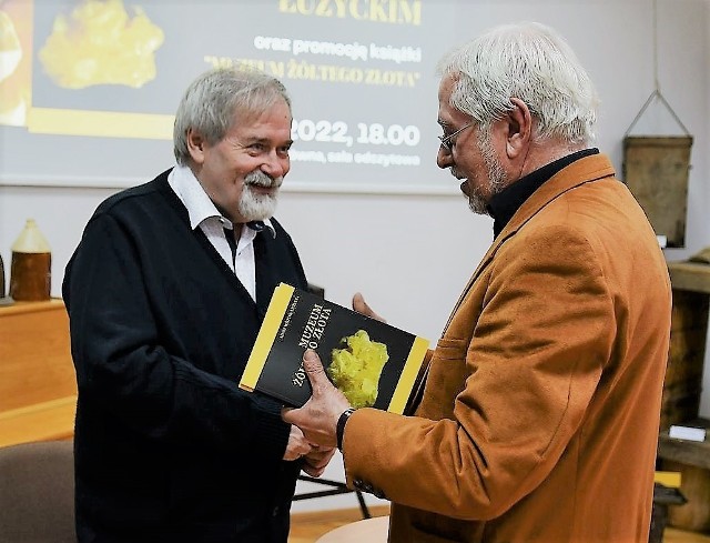 Promocja książki Adama Wójcika - Łużyckiego "Muzeum żółtego złota", 28 marca 2022 roku.