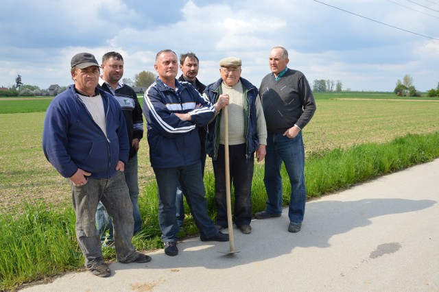 Mieszkańcy Borusowej przyznają, że czekają na nowy most na Wiśle jednak chcą by biegnąca od niego droga przebiegała w innym miejscu
