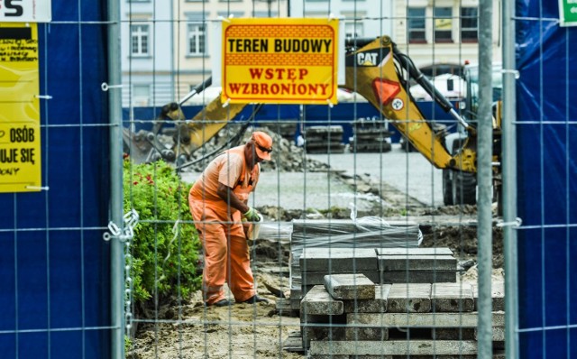 Zakończenie wszystkich robót na Starym Rynku jest planowane w połowie przyszłego roku