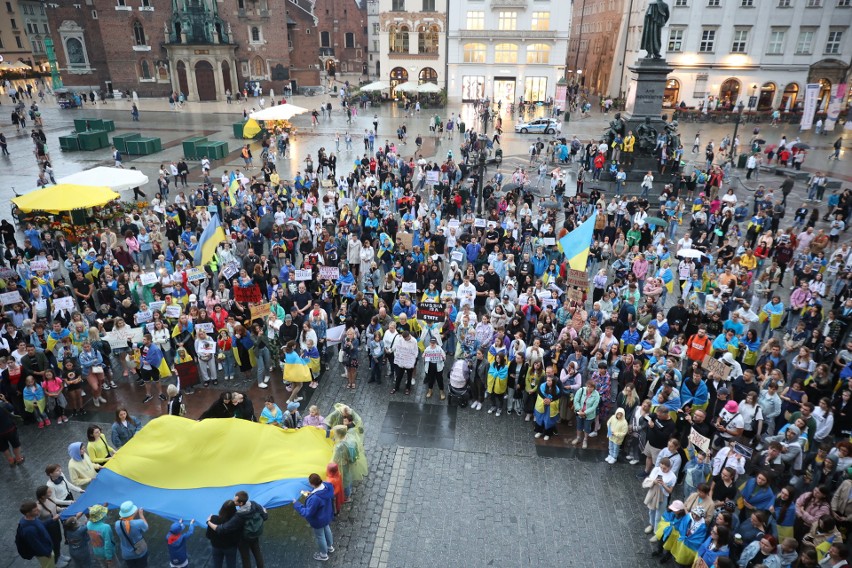 Demonstracja na Rynku Głównym w sobotę, 30 lipca