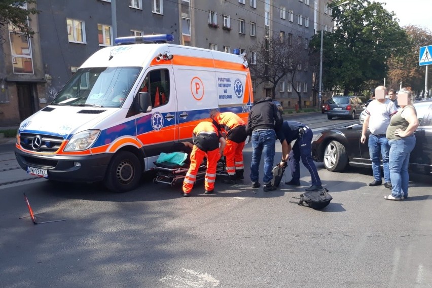 Wypadek na Hubskiej. Potrącenie rowerzysty (ZDJĘCIA)