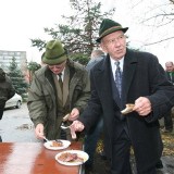 Świnoujście > Myśliwi karmili dzikiem i bigosem