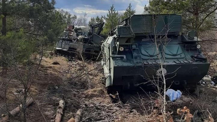 Rosja straciła już 790 czołgów i 2 041 pojazdów...