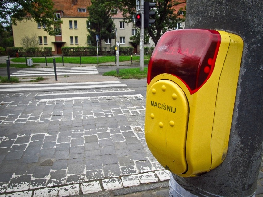 Koronawirus w Krakowie. Czy piesi nie będą musieli dotykać przycisków na przejściach?