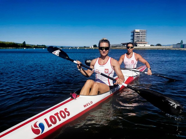 Karolina Naja i Anna Puławska