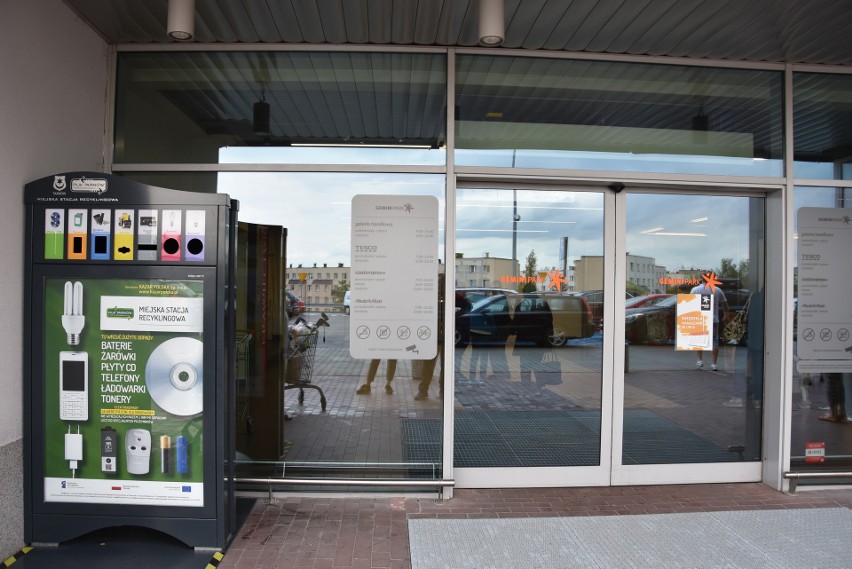 Tarnów. Mobilna stacja recyklingu ułatwi pozbycie się zużytych żarówek, baterii i telefonów