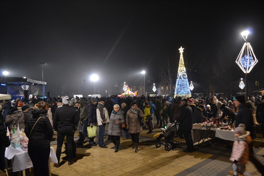 Niezwykły klimat miało wspólne kolędowanie mieszkańców...