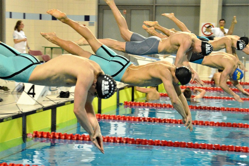 Pływanie. Unia Oświęcim dominowała w mistrzostwach Małopolski i szlifowała formę na ligę SMS [ZDJĘCIA]