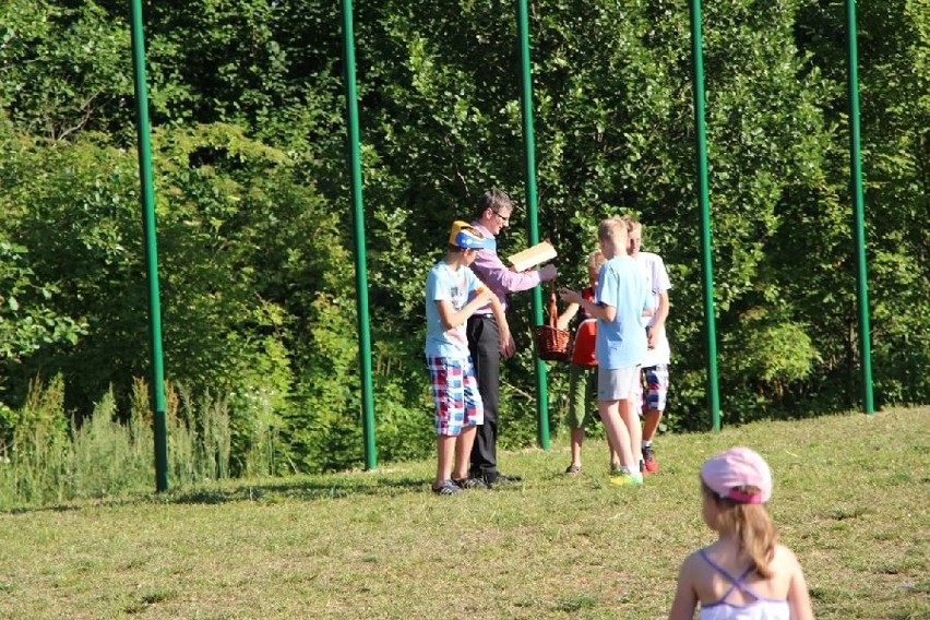 Piknik i otwarcie placu zabaw w Stefanówku