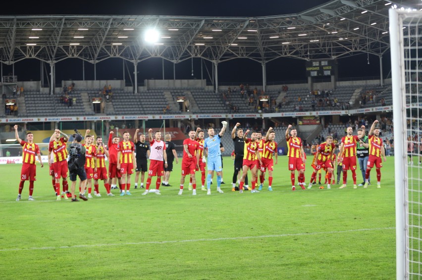 PKO Ekstraklasa. Korona Kielce pokonała Śląsk Wrocław 3:1. To jej pierwsza wygrana w tym sezonie. Dwie bramki Bartosza Śpiączki